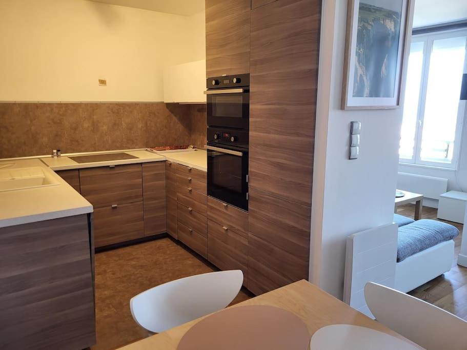 Appartement Vue Mer A 100 M De La Plage オー エクステリア 写真