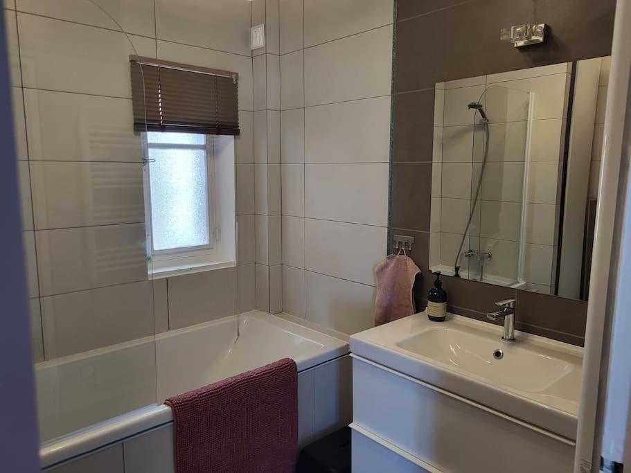 Appartement Vue Mer A 100 M De La Plage オー エクステリア 写真