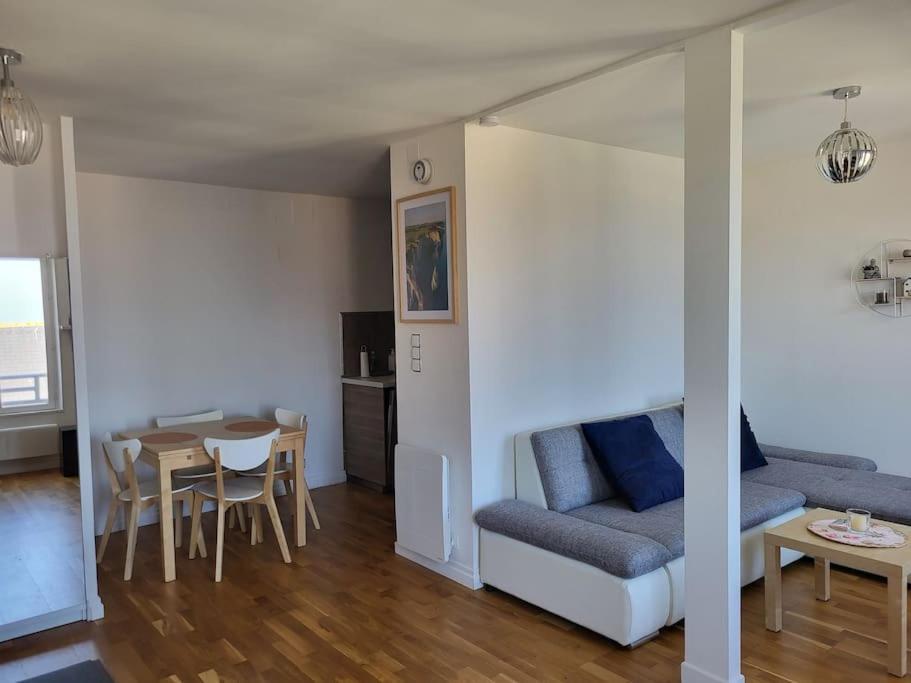 Appartement Vue Mer A 100 M De La Plage オー エクステリア 写真